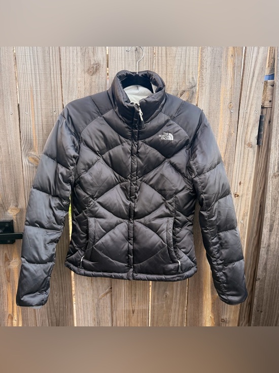 The North Face Jackets & Blazers - The North Face Black Quilted Puffer coat. Size small